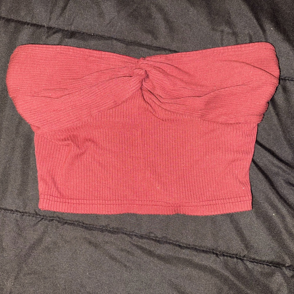 Women's Burgundy Strapless Top